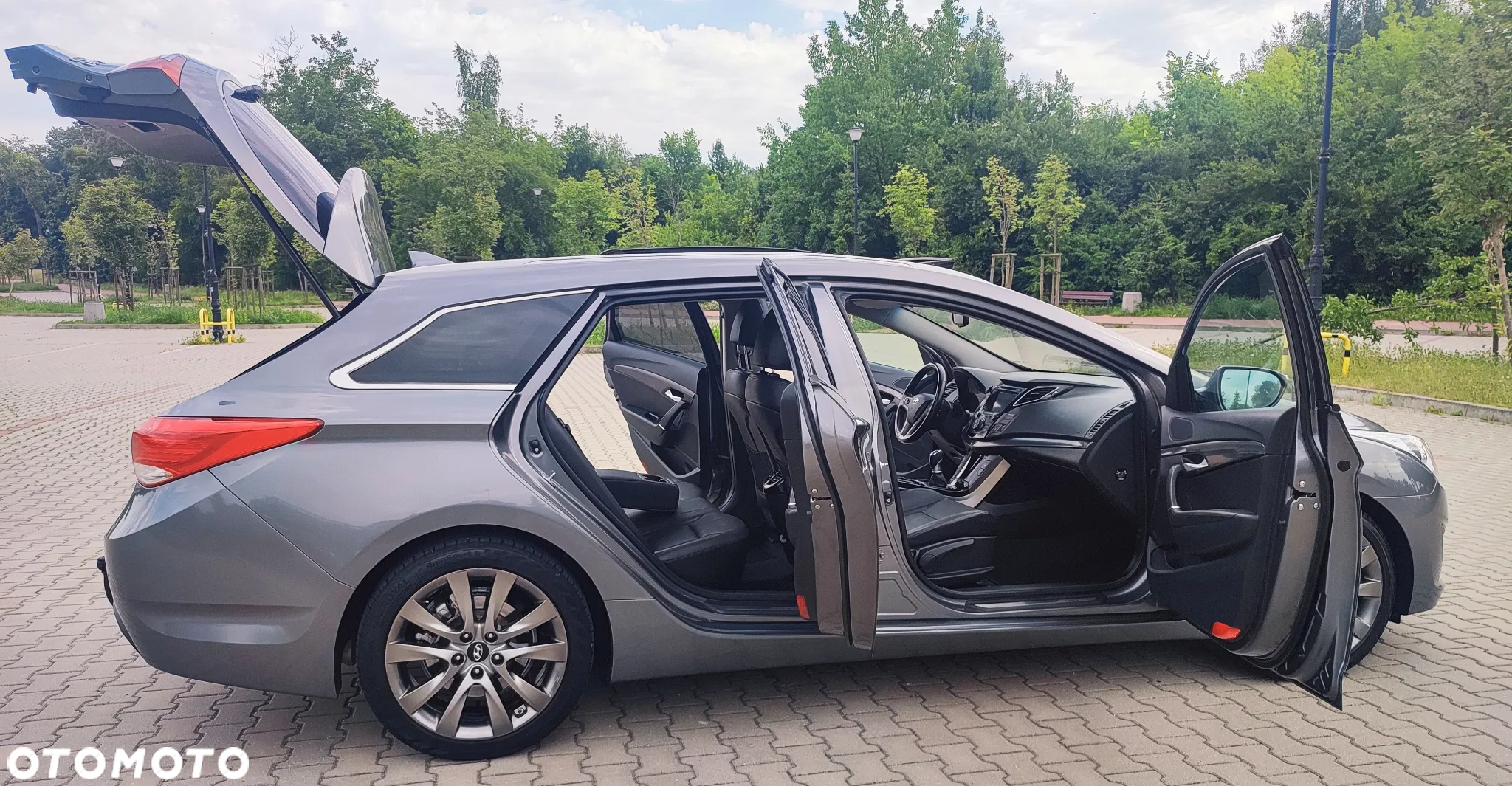Hyundai i40 Kombi blue 1.7 CRDi Premium - 16
