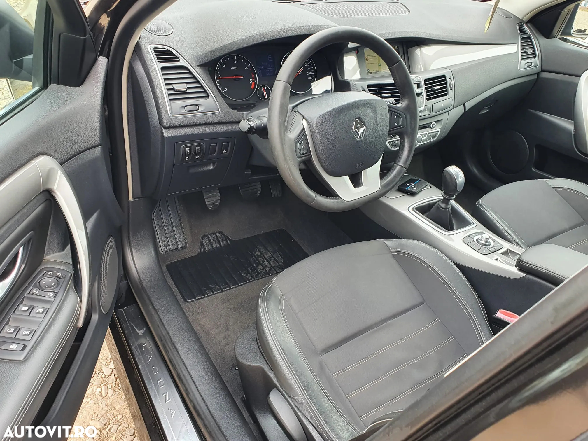 Renault Laguna Grandtour dCi 110 FAP Limited - 11