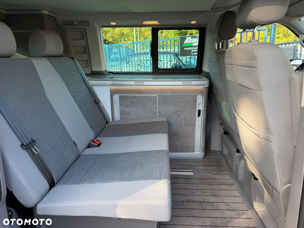 Volkswagen California - 32
