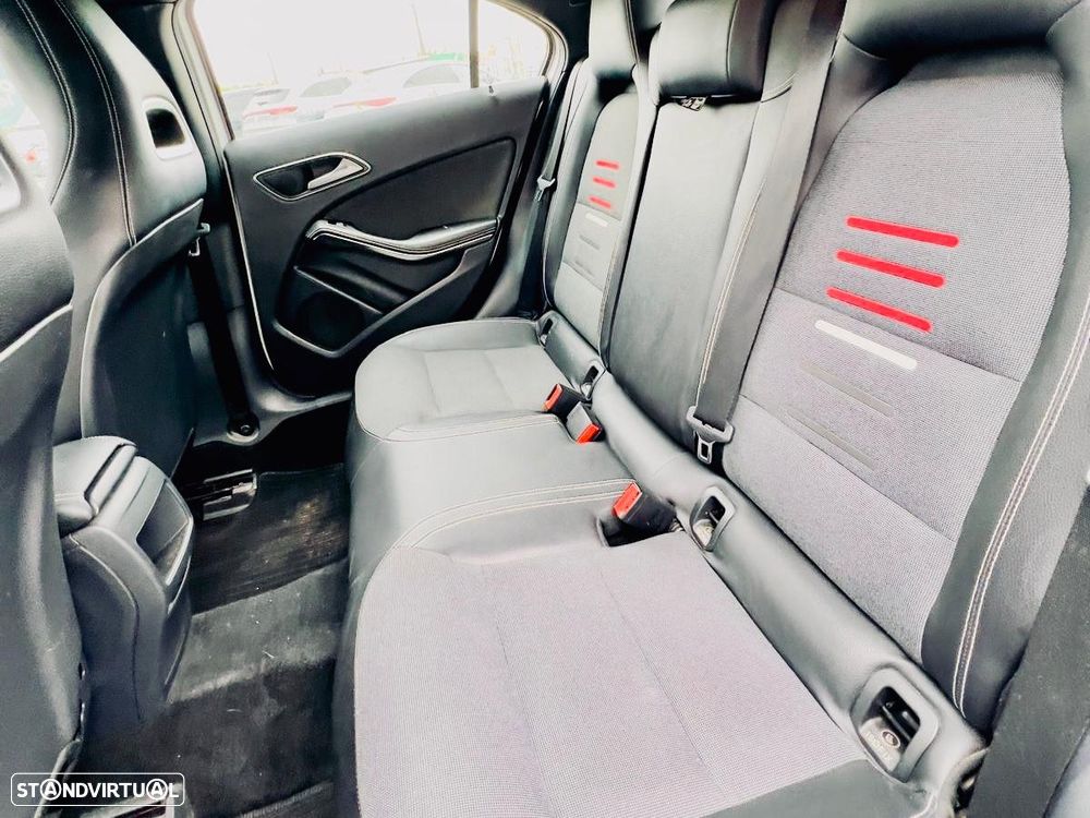 Mercedes-Benz A 160 d Style - 29