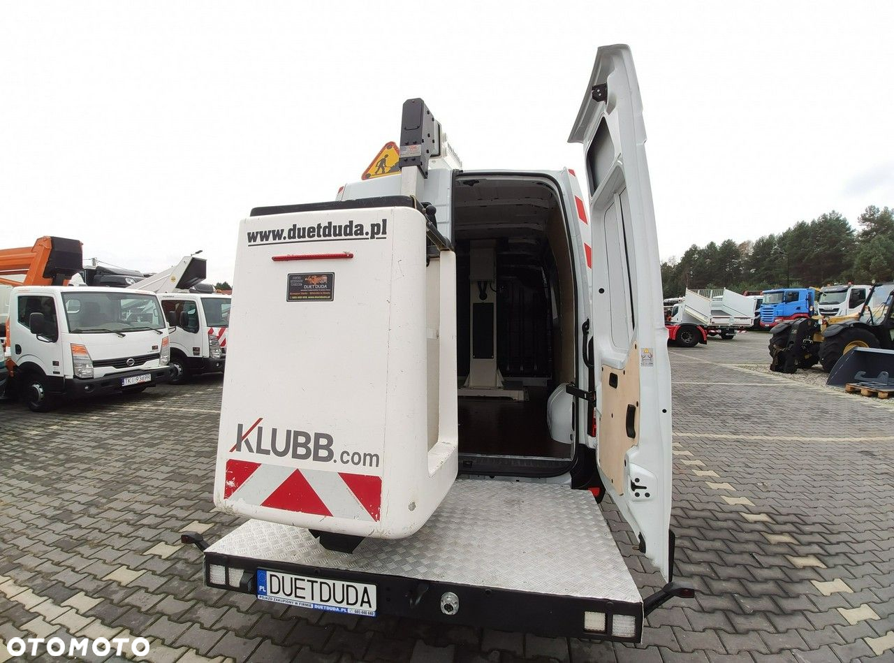 Renault Master - 25
