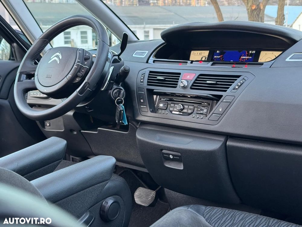 Citroën C4 Grand Picasso 2.0 HDi FAP EGS6 (7-Sitzer) Exclusive - 21