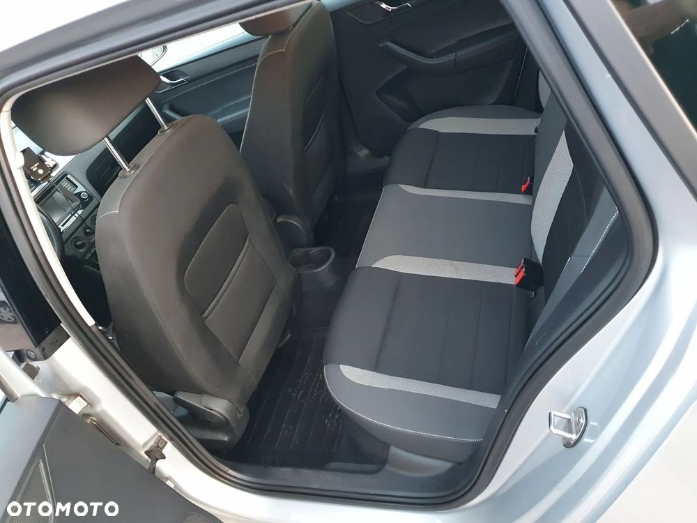 Skoda RAPID 1.6 TDI DPF Ambition - 13