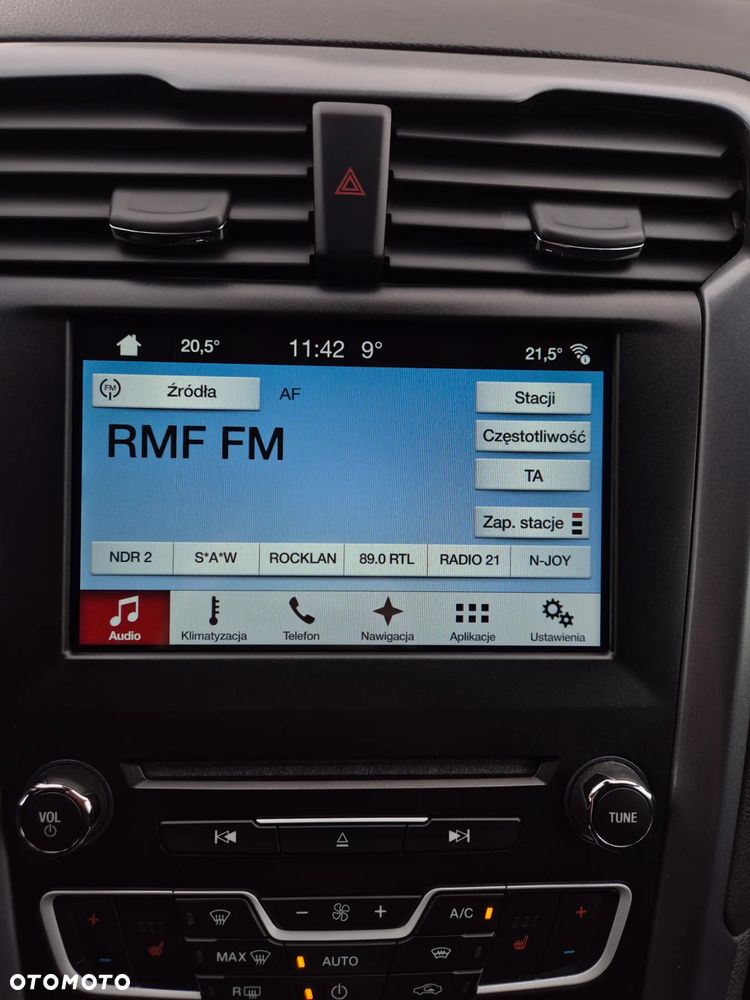 Ford Mondeo 2.0 TDCi Titanium PowerShift - 9