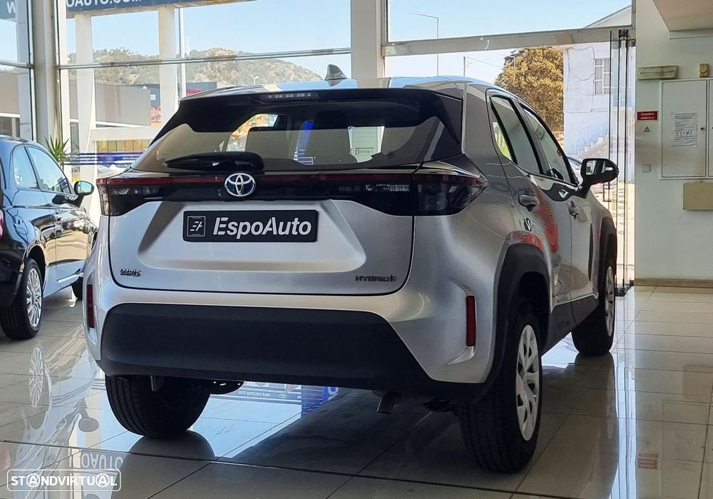 Toyota Yaris Cross 1.5 HDF Comfort - 4