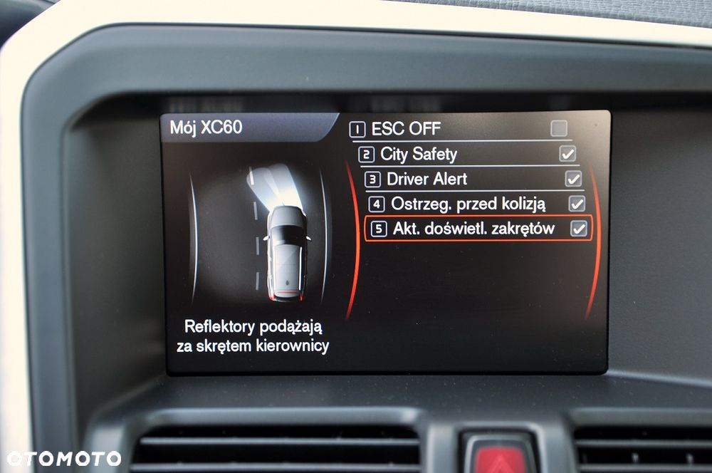 Volvo XC 60 D4 Geartronic RDesign - 31