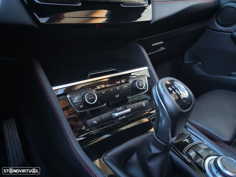 BMW 216 Active Tourer d Sport Line - 22