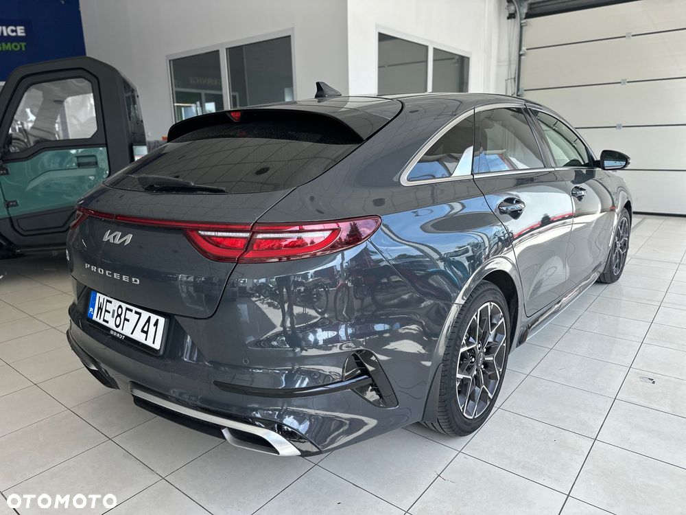Kia ProCeed - 3