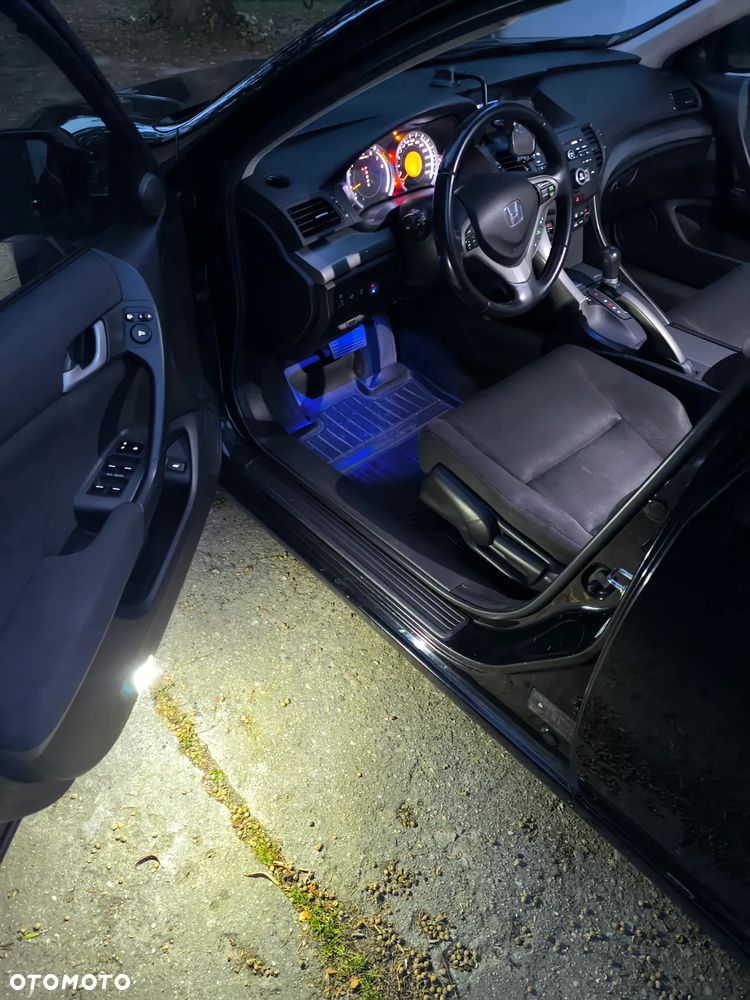 Honda Accord 2.0 Elegance - 19