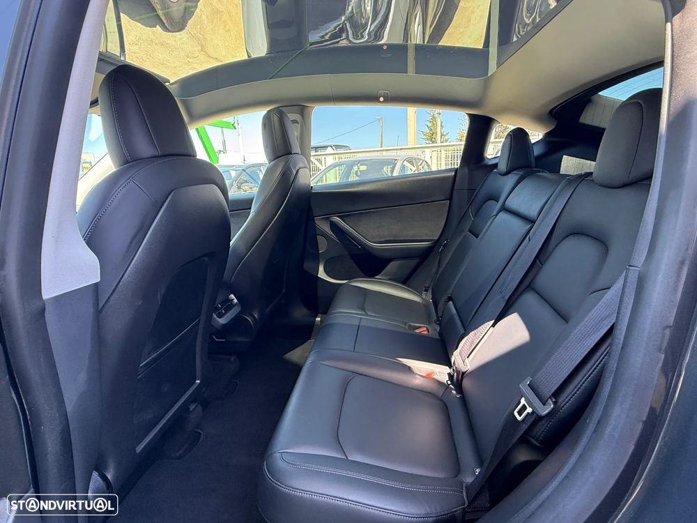 Tesla Model Y Long Range Tração Integral - 25