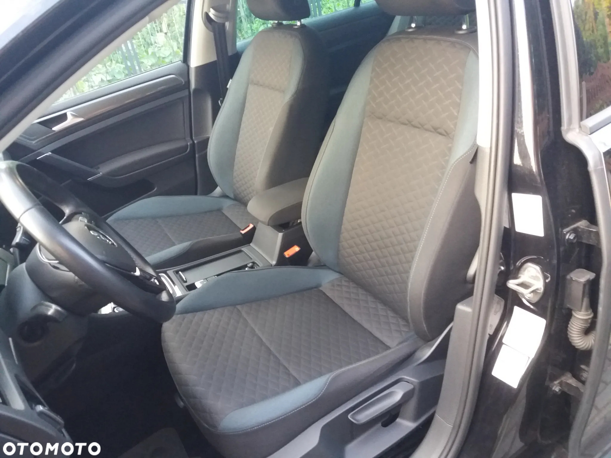 Volkswagen Golf VII 1.5 TSI BMT Evo IQ Drive DSG - 14