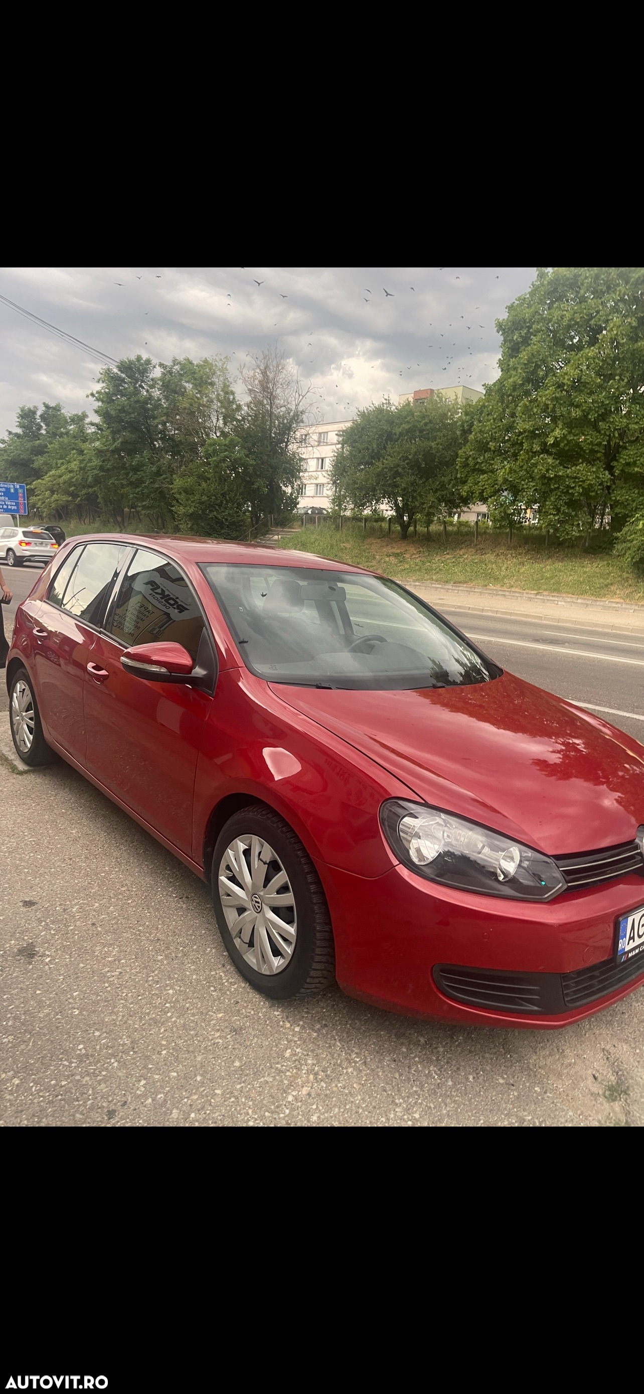 Volkswagen Golf - 6