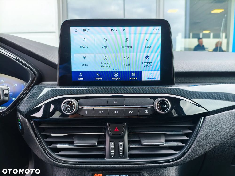 Ford Kuga 2.5P PHEV FWD ST-Line X - 24