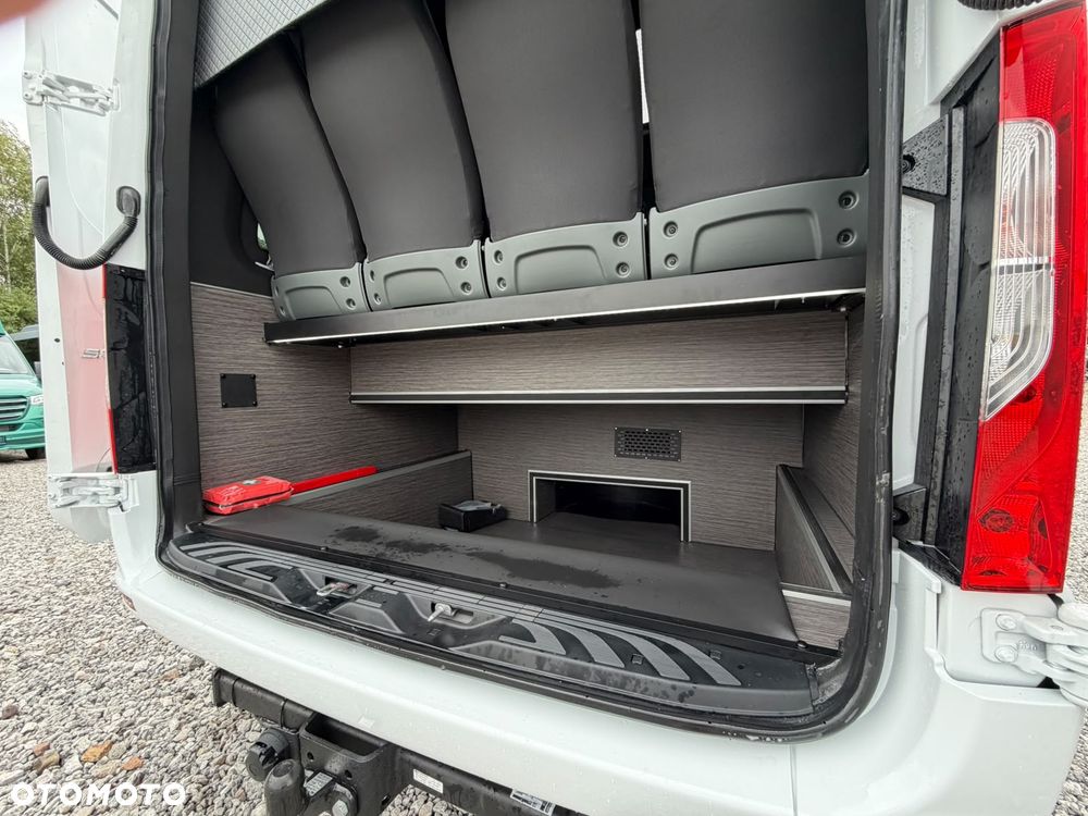 Mercedes-Benz Sprinter 517 - 7
