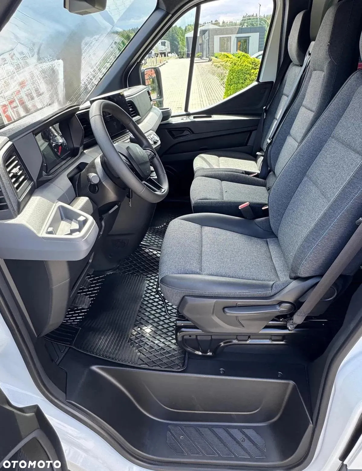 Renault Master Brygadowy L3H2 170KM - 7