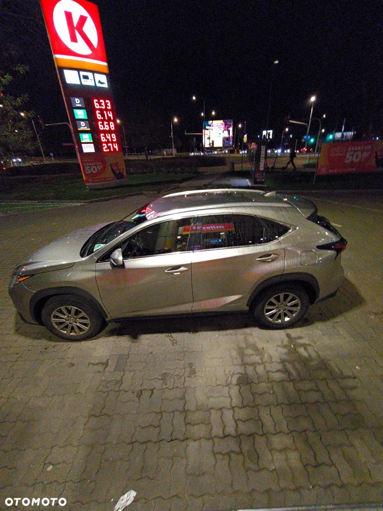 Lexus NX 300h Elite AWD - 15
