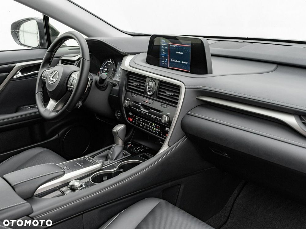Lexus RX 450h Prestige - 38