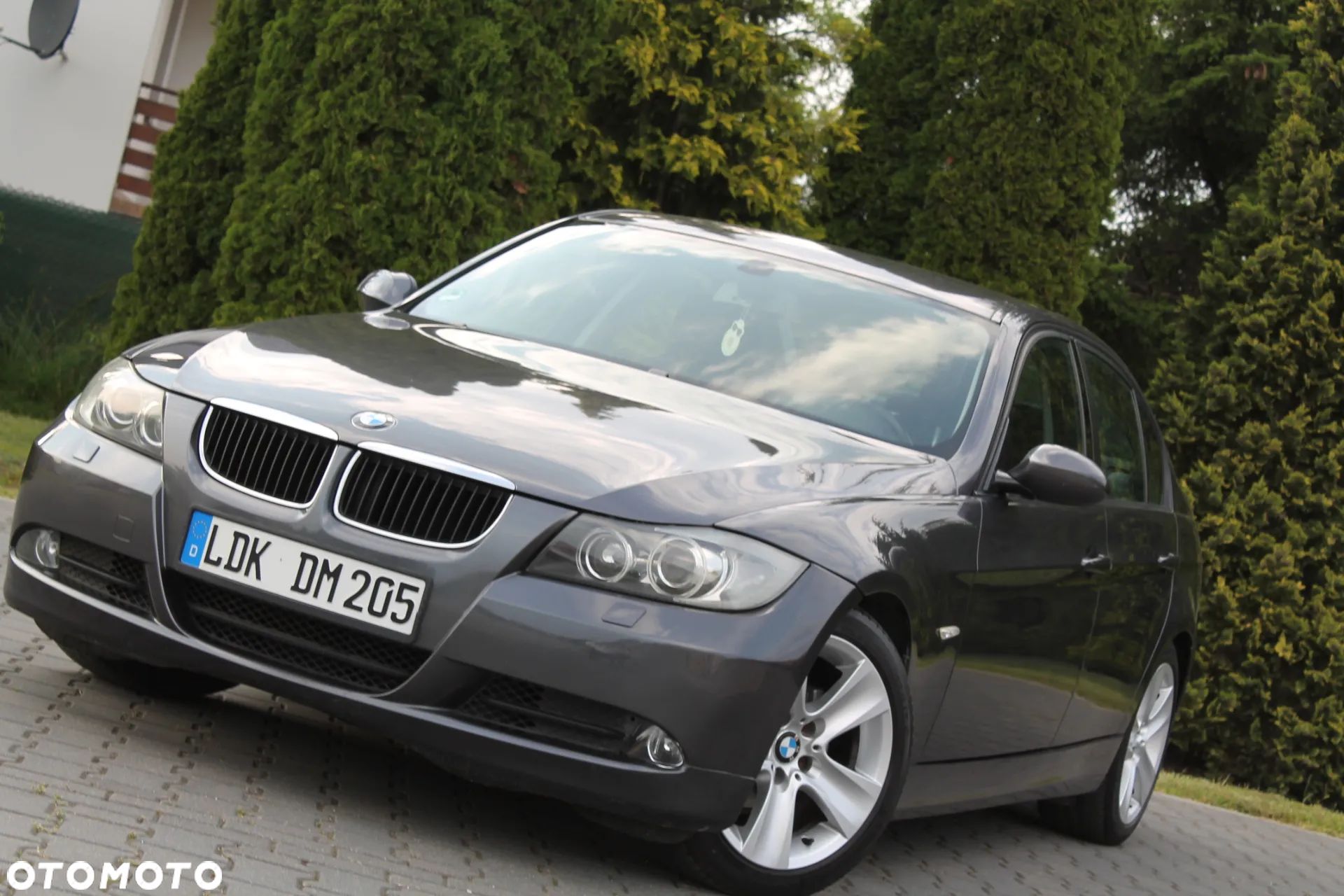 BMW Seria 3 320i - 1