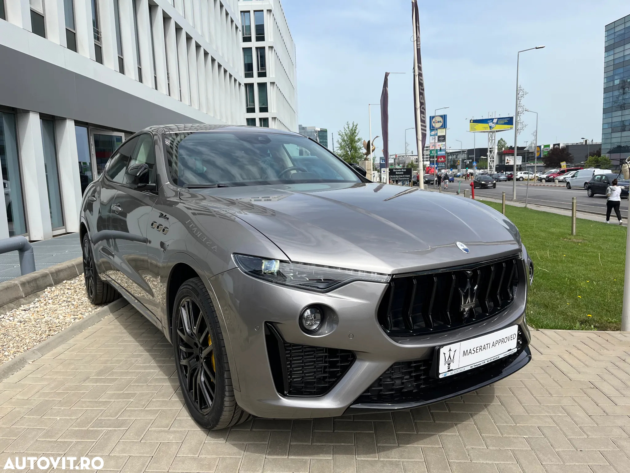 Maserati Levante - 3