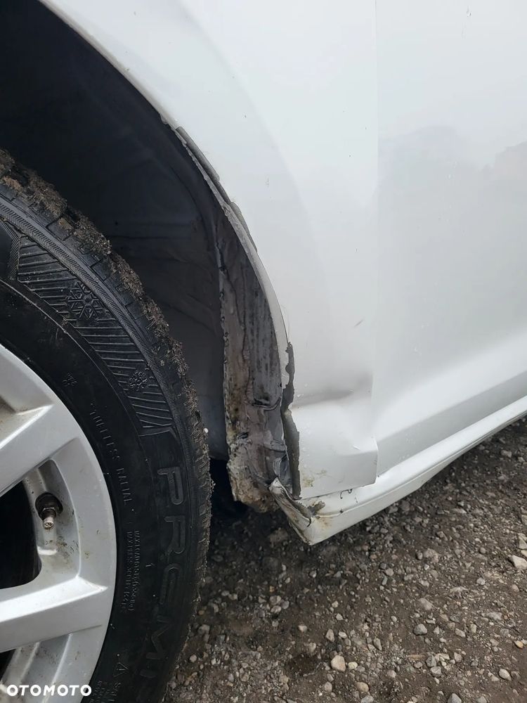 Volkswagen Golf e-Golf - 8