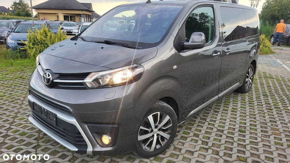 Toyota Proace Verso 2.0 D4-D Medium Family - 2