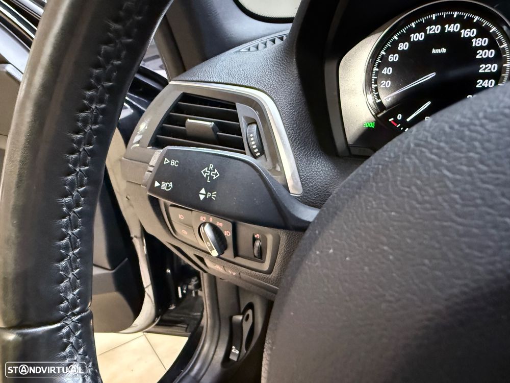 BMW 116 i Edition M Sport Shadow - 20