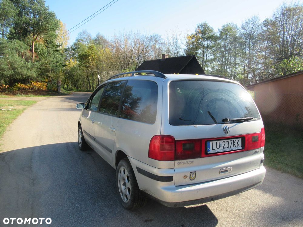 Volkswagen Sharan - 3