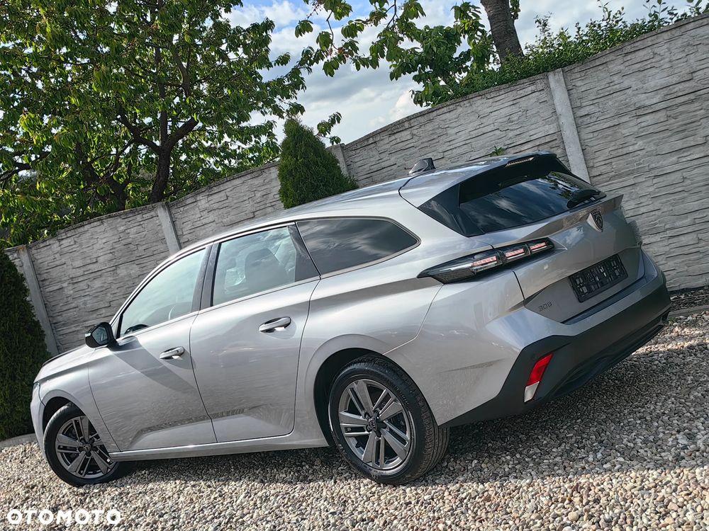 Peugeot 308 PureTech 130 Allure - 4