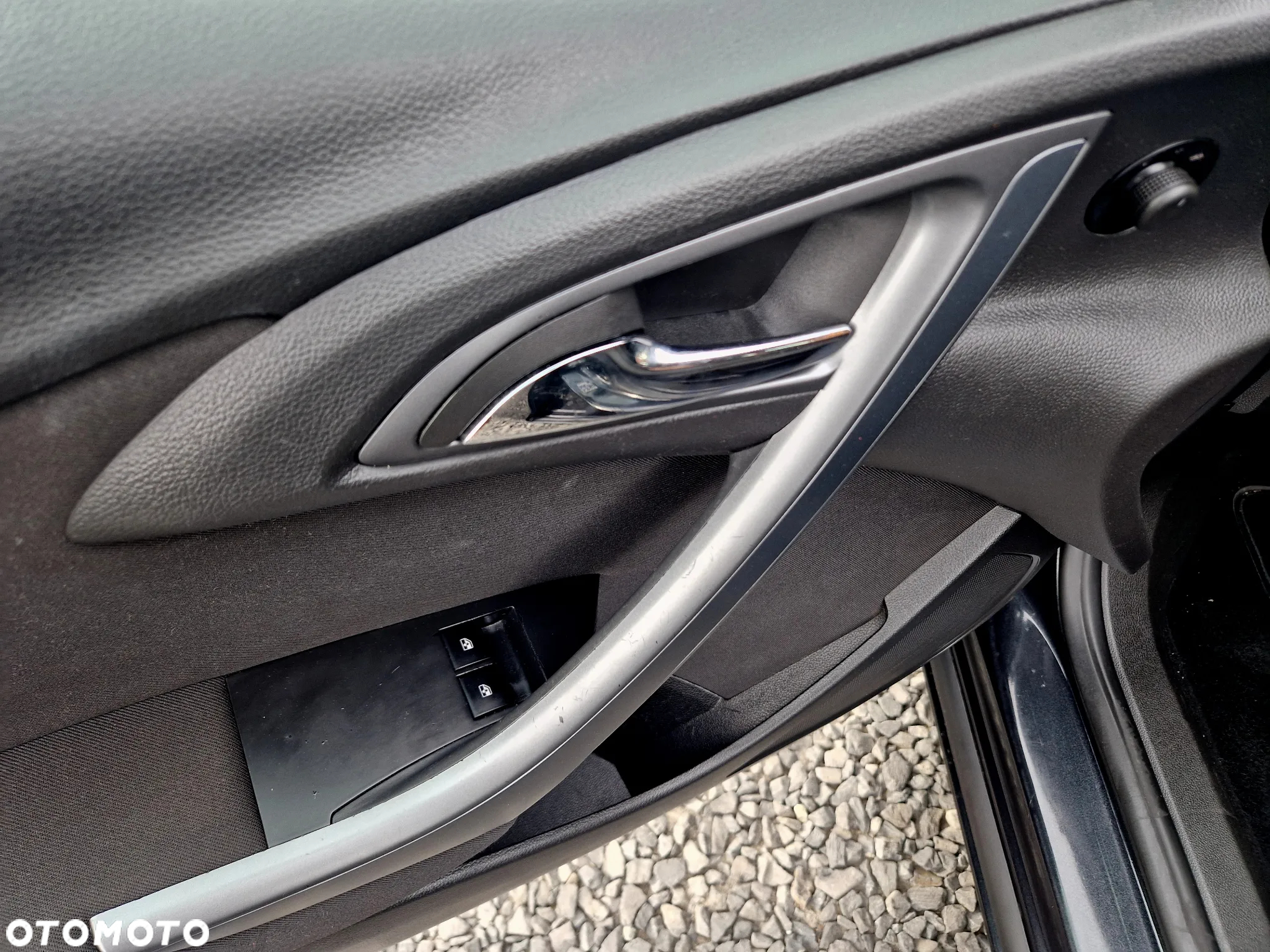 Opel Astra 1.4 Turbo Color Edition - 12