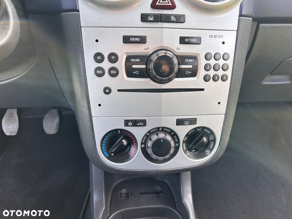 Opel Corsa 1.2 16V - 23