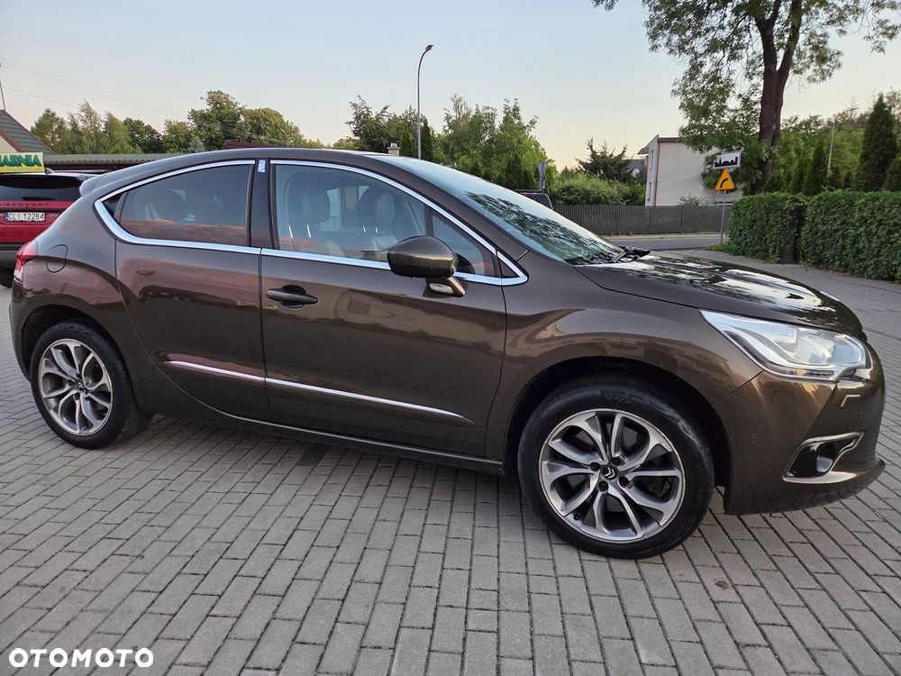 Citroën DS4 1.6 THP SportChic - 3