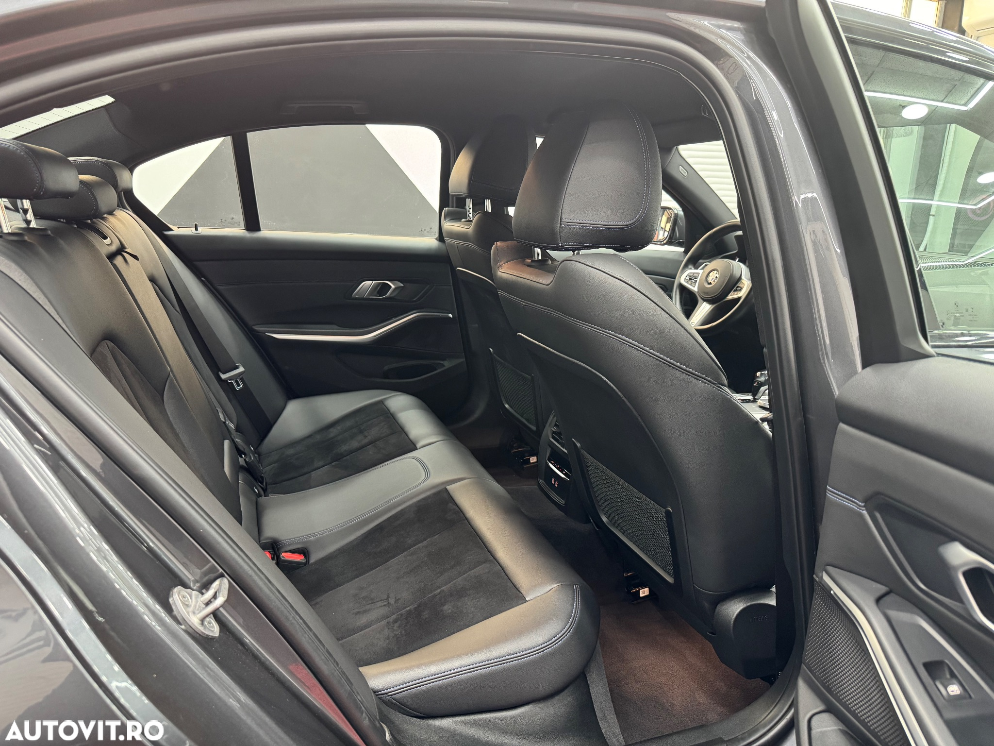 BMW Seria 3 320d AT MHEV - 10
