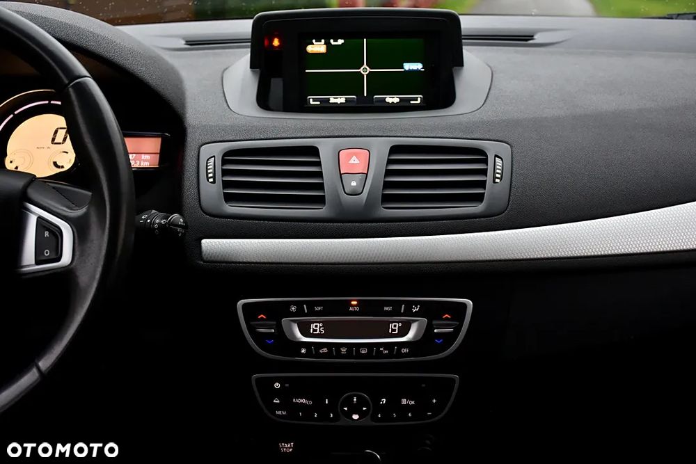 Renault Megane 1.6 16V 110 Dynamique - 22