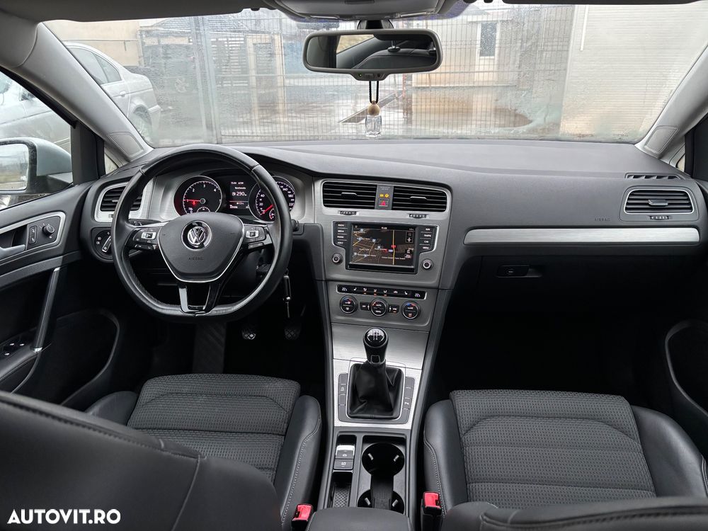 Volkswagen Golf 1.6 TDI BlueMotion Technology Trendline - 9