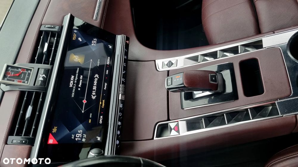 DS Automobiles DS 7 Crossback 2.0 BlueHDi Performance Line + - 35