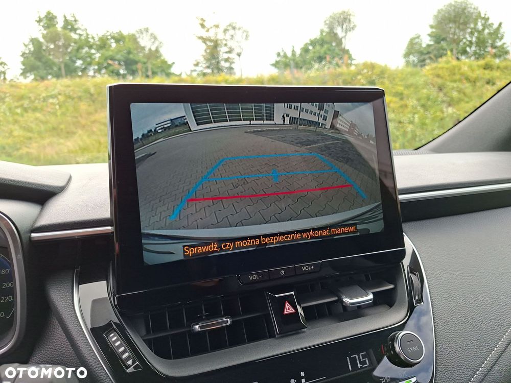 Toyota Corolla 1.8 Hybrid Style - 25