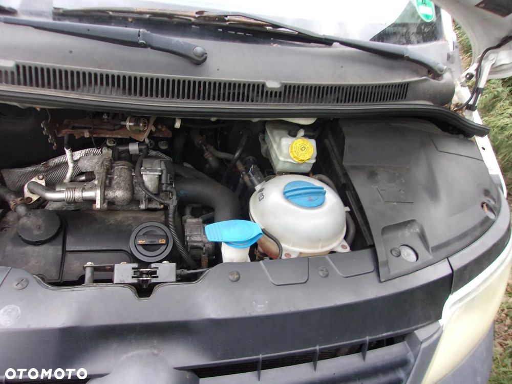 Volkswagen transporter T5 (CAMPER) - 23