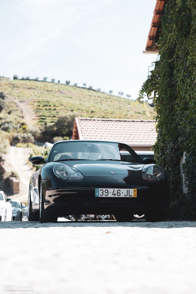 Porsche 911 (996) Carrera Coupé - 4
