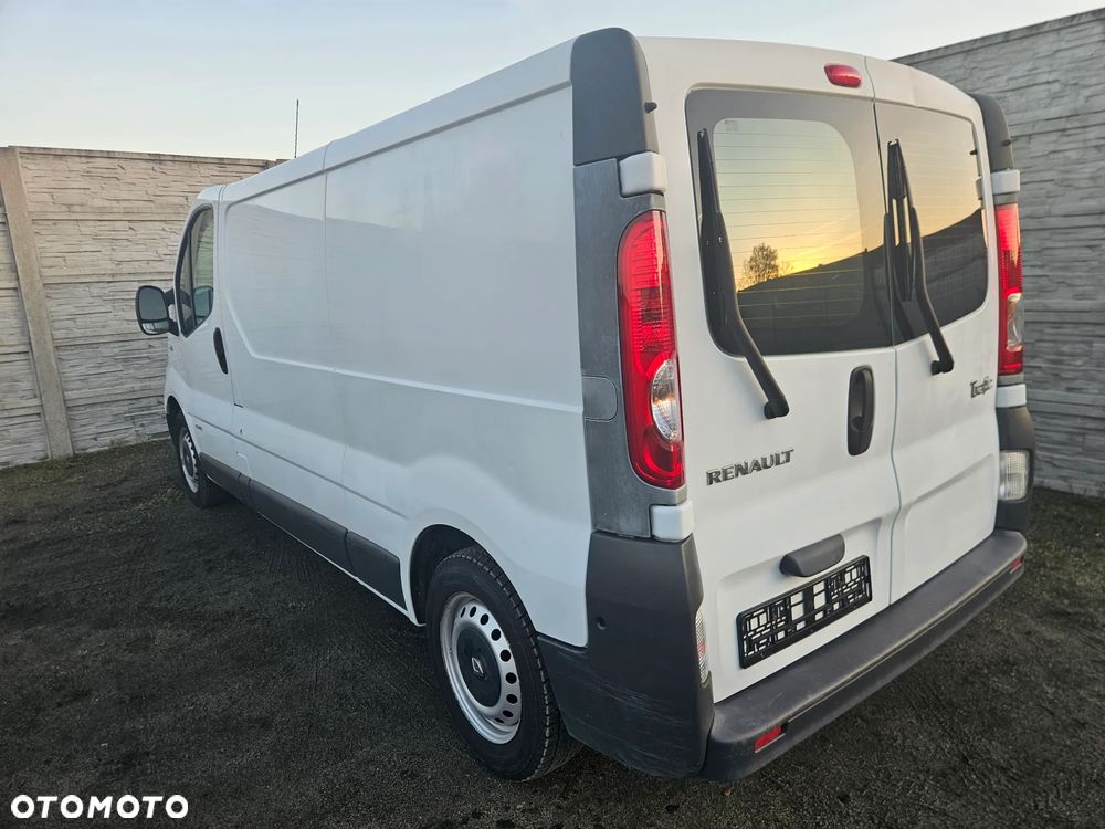 Renault TRAFIC - 3