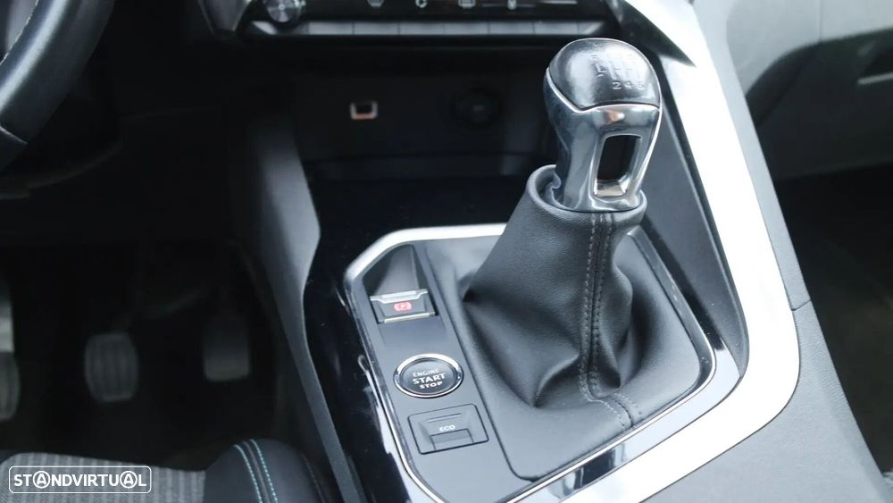 Peugeot 3008 1.5 BlueHDi Allure - 18