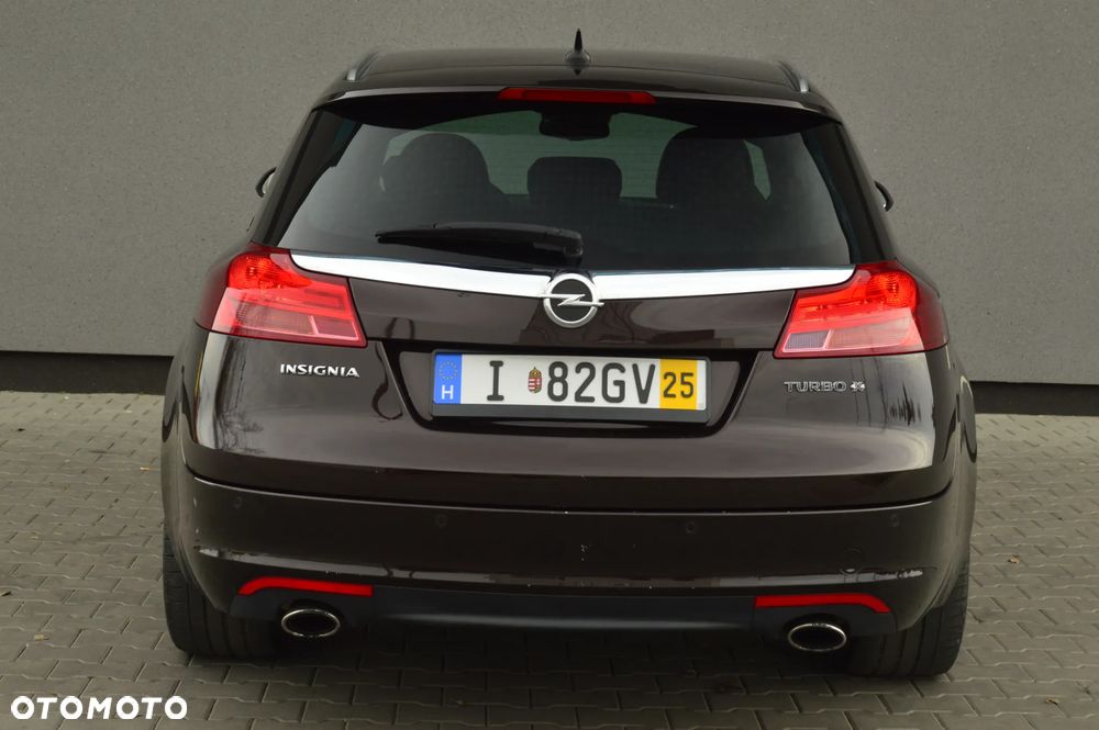 Opel Insignia 2.0 Turbo 4x4 Automatik Design Edition - 15