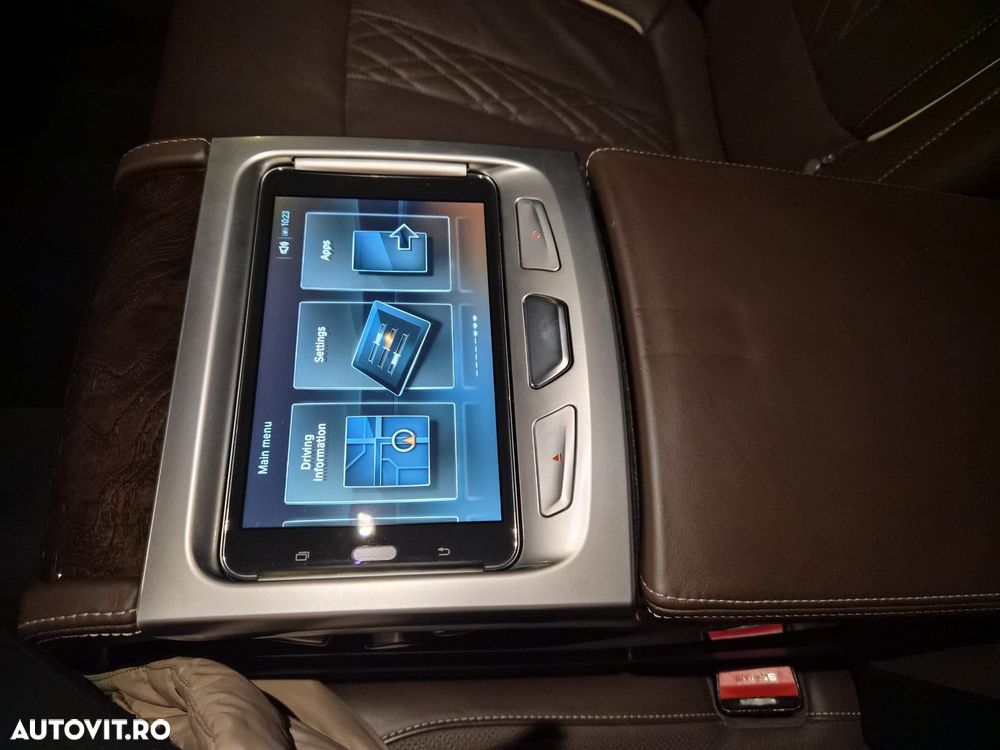 BMW Seria 7 730d xDrive Edition Exclusive - 17