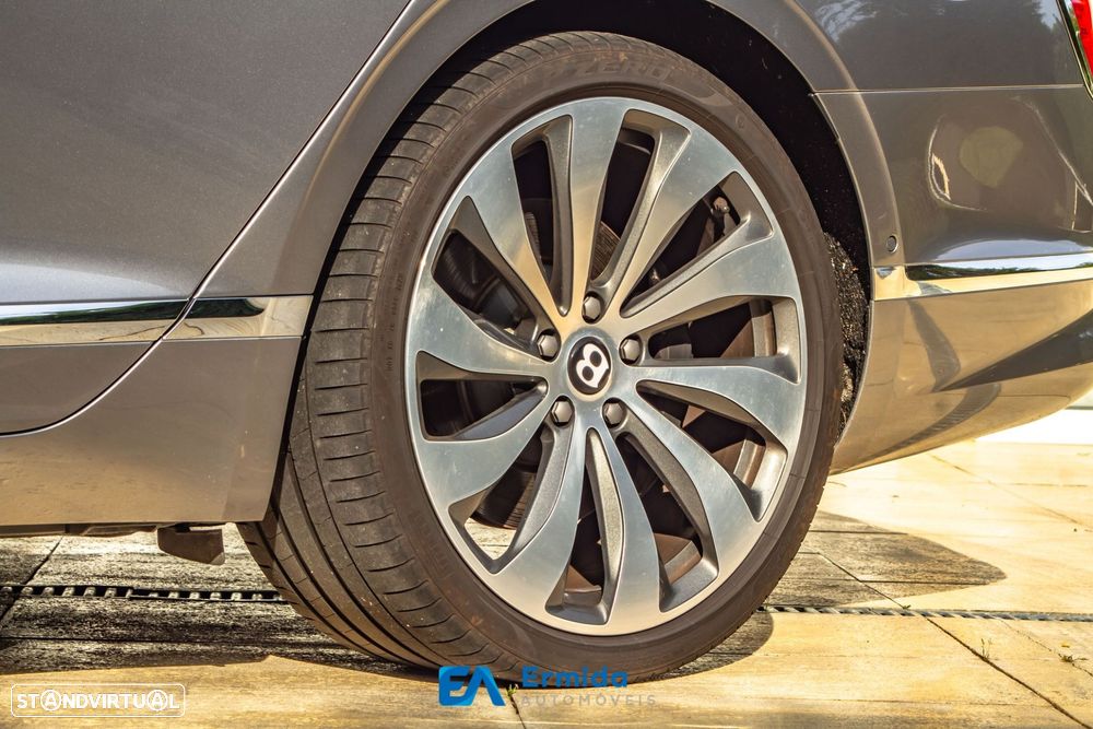 Bentley Flying Spur - 15