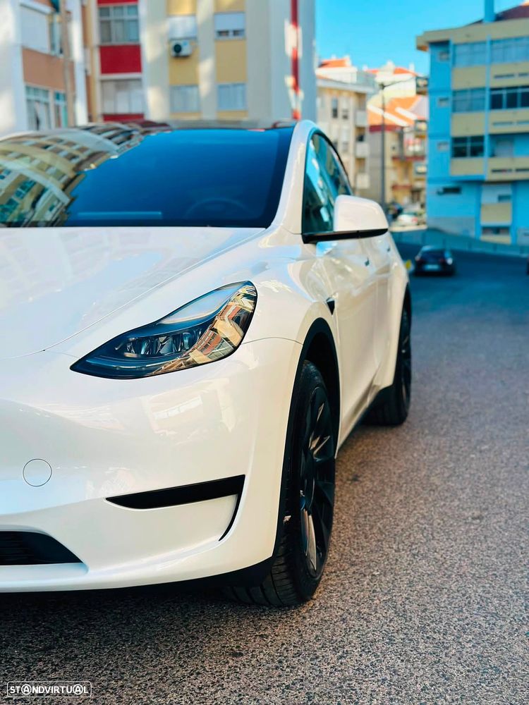 Tesla Model Y Standard Long Range RWD - 6
