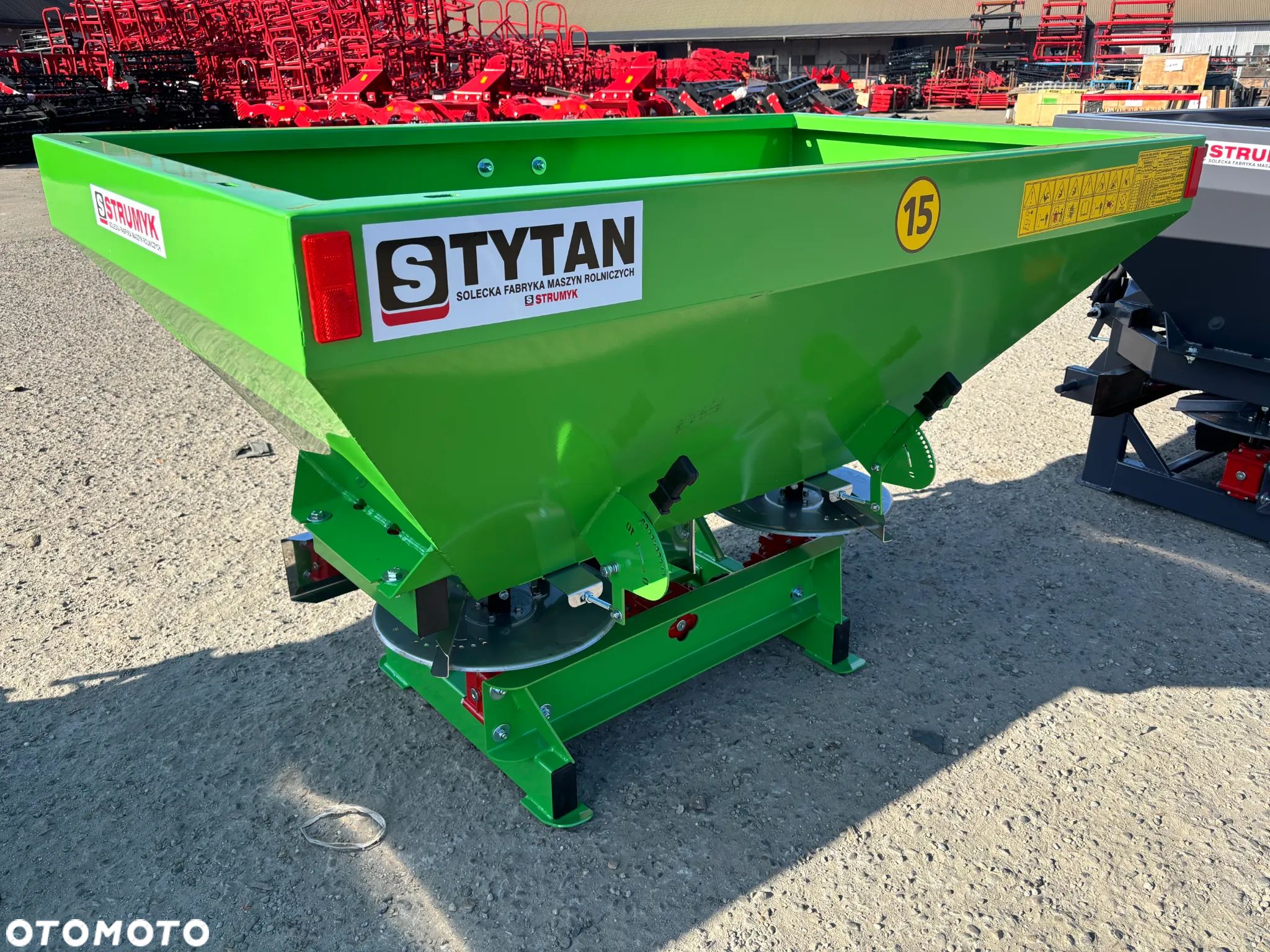 Rozsiewacz/siewka nawozu/ hydrauliczna/STRUMYK/ Darmowy transport/ DOSTĘPNE POJEMNOŚCI:600,800,1000,1200l - 1