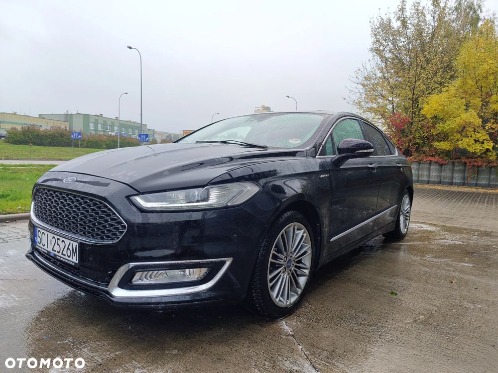 Ford Mondeo 2.0 Hybrid Vignale - 1