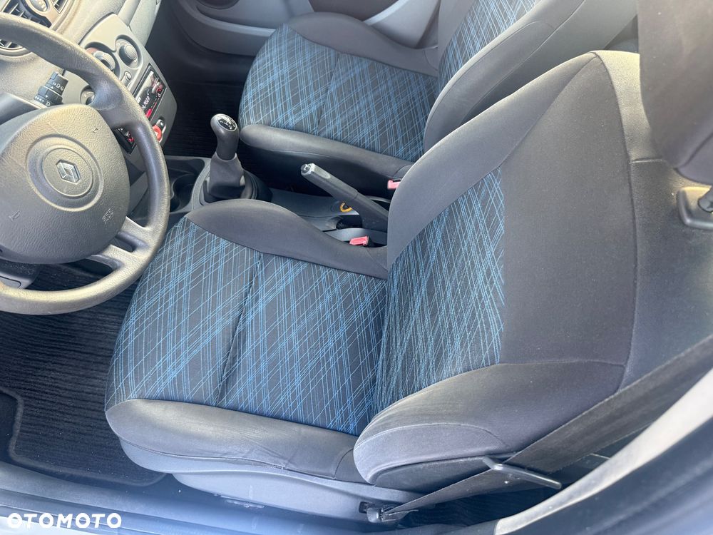 Renault Clio - 16