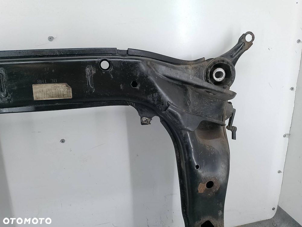 WÓZEK,TRAWERS PRZÓD AUDI A4 B7 8E0399313BD 2.0 TDI - 4