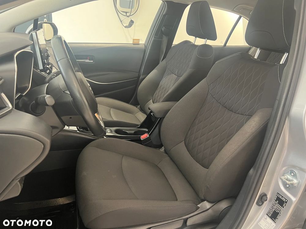 Toyota Corolla 1.5 Comfort - 16