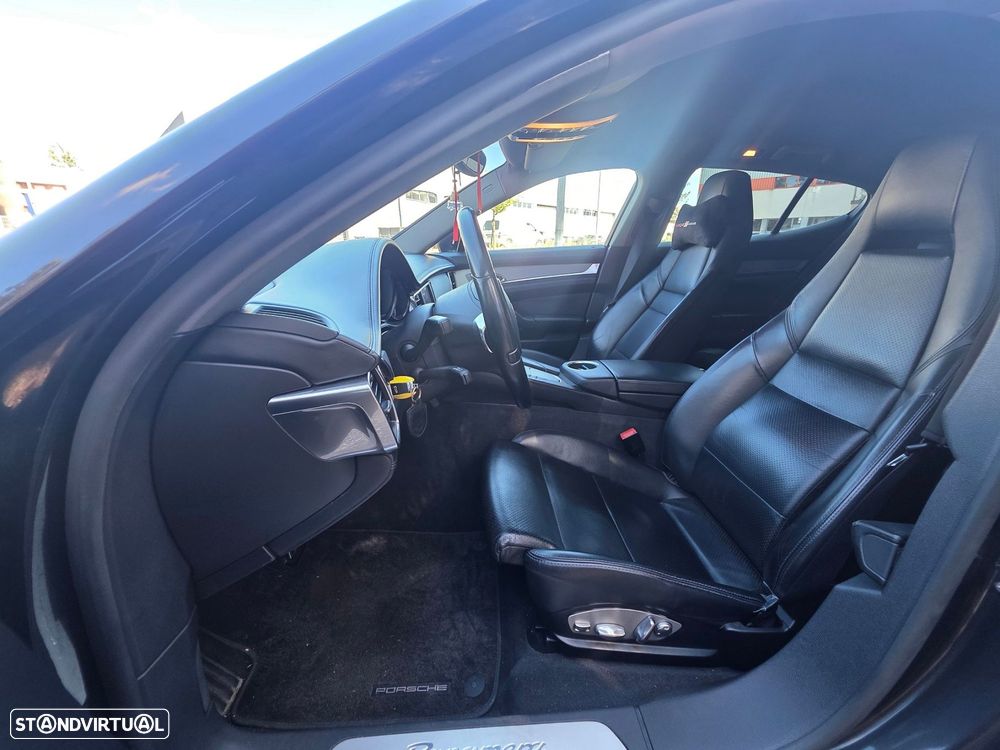 Porsche Panamera 3.0 V6 - 10